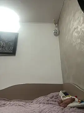 MikyVesela live XXX chat