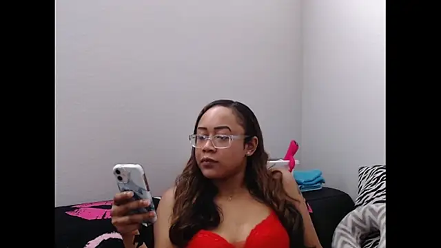 Pokazy przed kamerką – RylReese