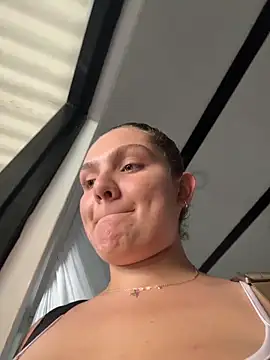 Eva_stark10 élő XXX-chatje