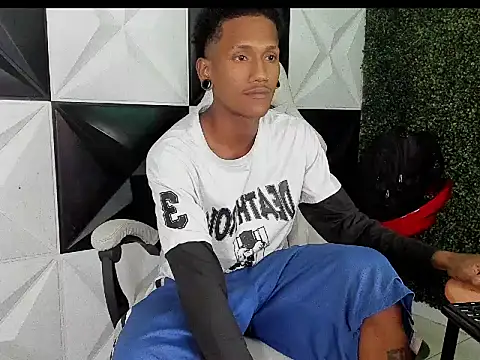 ManSant live XXX chat