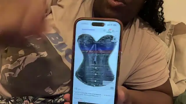 nanaisbackk Adlı Modelin Canlı XXX Sohbeti