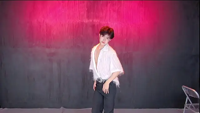 Queen-Vibe Live XXX Chat