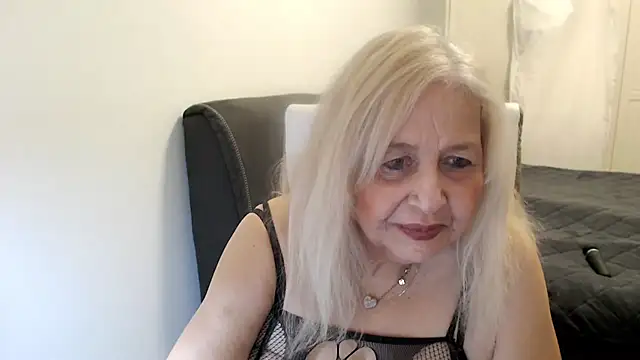 SusiLifeXXX's Webcam Show