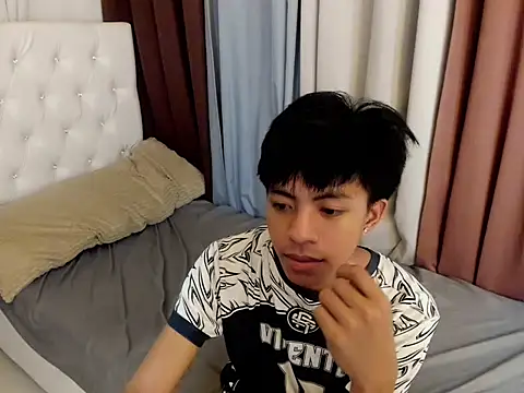 Czat XXX na żywo – davincihugecock