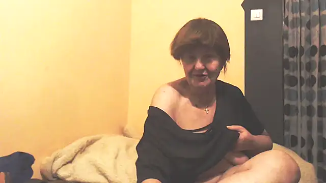 MioritaHard Chat XXX in diretta