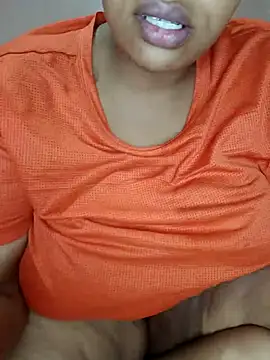 iamSunflower900 Show in webcam