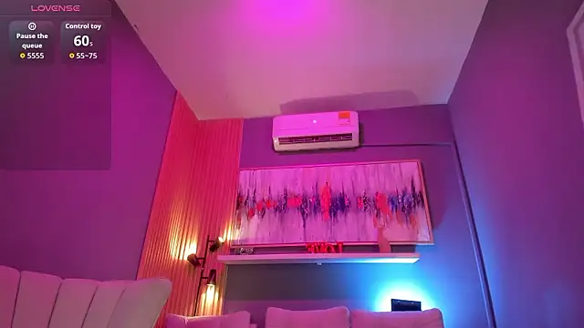 Chat +18 de lilian_vergara ao vivo