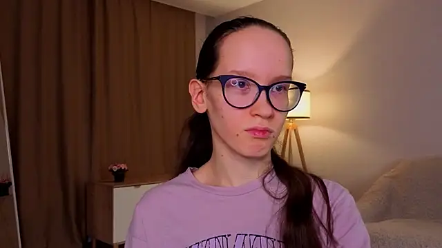 BettyBrowni's Live XXX Chat