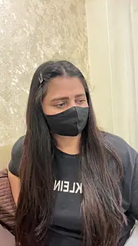 ashwariya23 Chat XXX in diretta