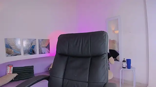 salma_isawwii's Webcam Show