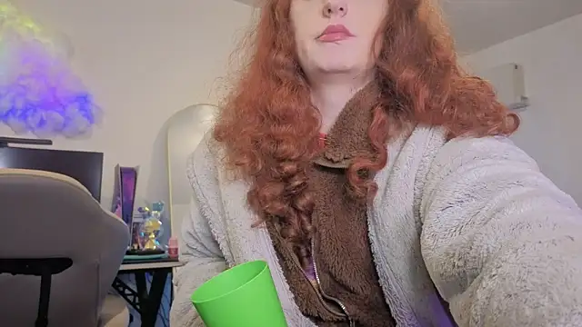 ENGLISHEMILY_69 ওয়েবক্যাম শো