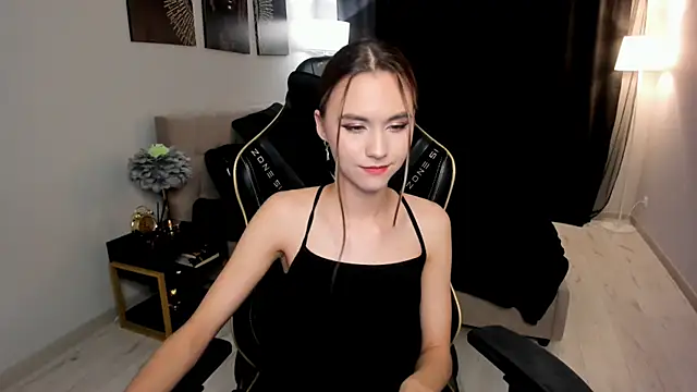 Chat XXX en directo de EllaCurtis