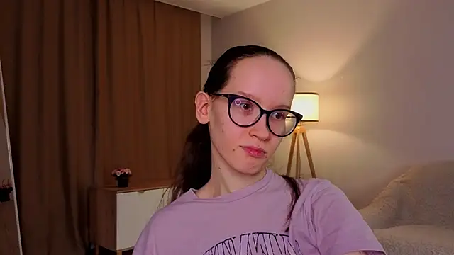 Chatroom XXX en direct de BettyBrowni