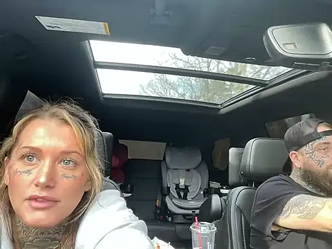 Chatroom XXX en direct de lexymarie