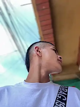 Boyxcock7: онлайн-секс-чат