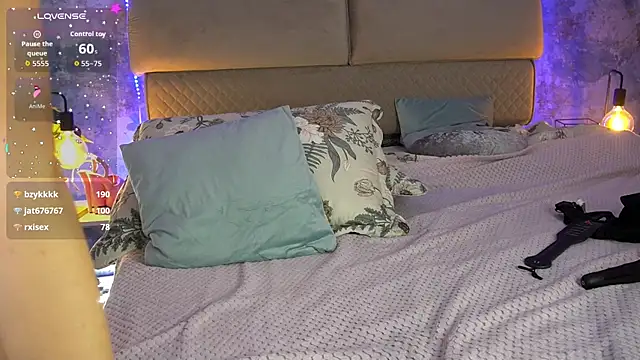 Webkamerová show KiraRoxx