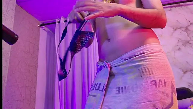 دردشة MichaelRossexxx الجنسية المباشرة