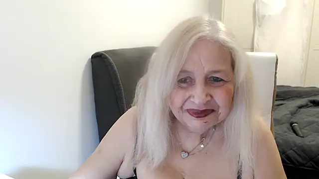 SusiLifeXXX Adlı Modelin Web Kamerası Şovu