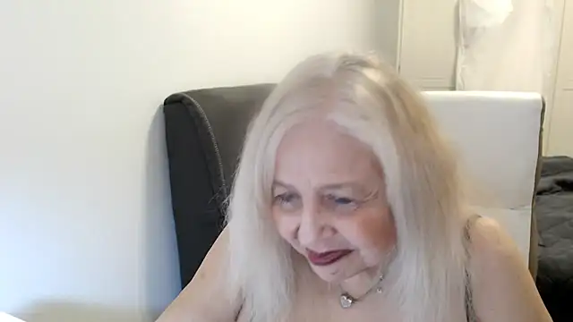 SusiLifeXXXのウェブカメラショー