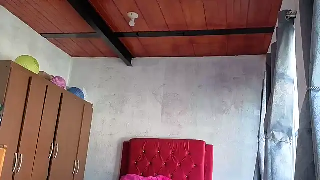 scarlett_widow_'s Webcam Show