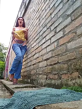 Yuky_ta's Live XXX Chat