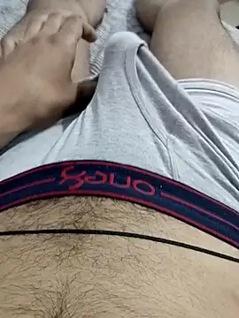 Rocky-badboy_cum4me Webcam Show