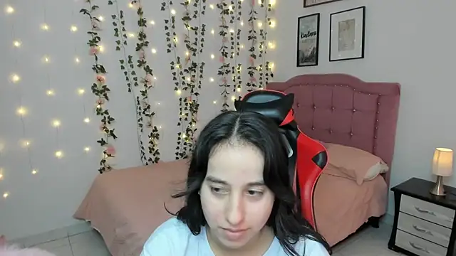 Antonella_heinz 即時 XXX 聊天