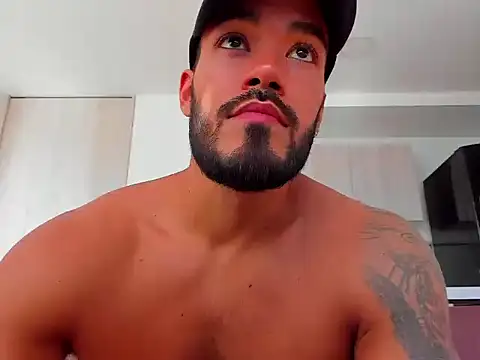 Alexander_Martines' Live XXX Chat