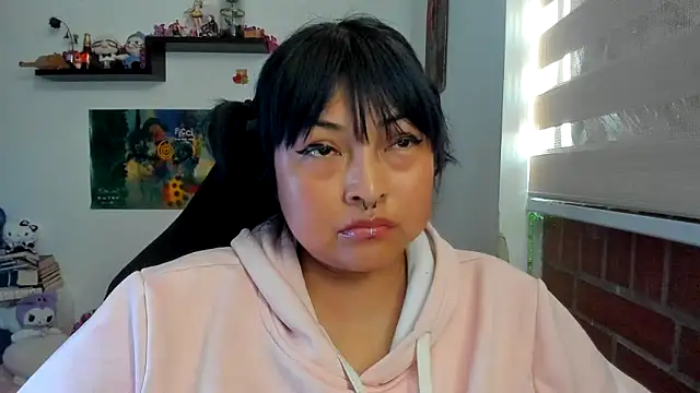 Czat XXX na żywo – Shaddycute_