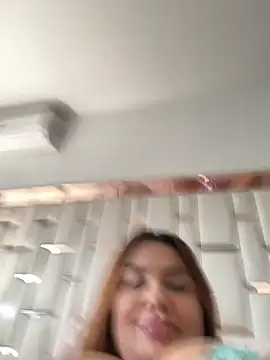 valeria2019hot: онлайн-секс-чат