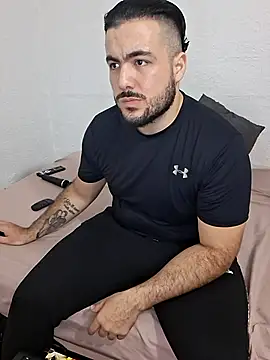 paulsprominence's Live XXX Chat