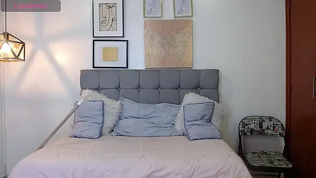 Онлайн чат XXX _naomi_s