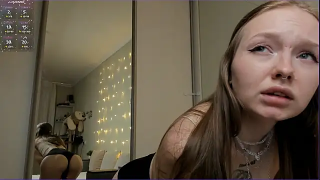 IvyHornyCore – Live XXX-chat