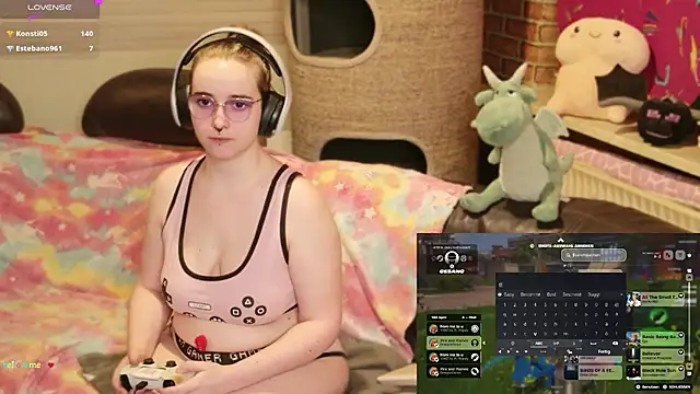 Онлайн чат XXX GamerGirl_Eve