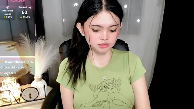 wildest_fantasy's Live XXX Chat