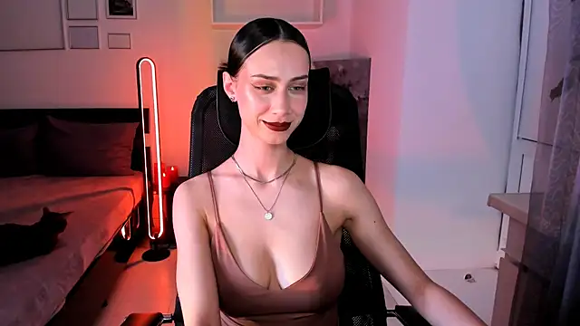 unaericaabistrong Show in webcam