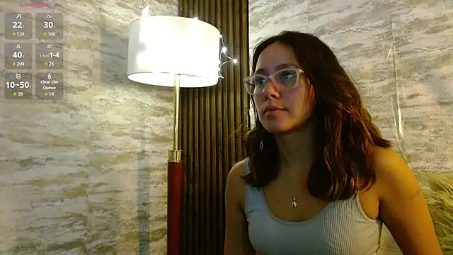 LunaaMorena 现场XXX聊天