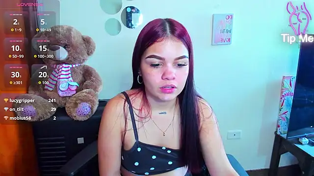 Ema__Luna's Live XXX Chat