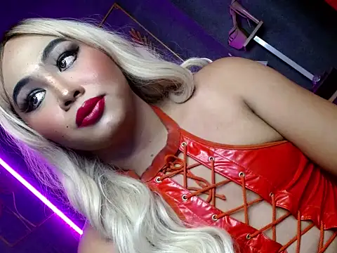 Serenity_Mooree Pertunjukan Webcam