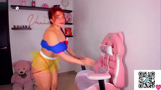 Czat XXX na żywo – Vannessa__Shy