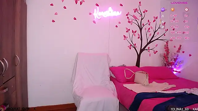 Karolina_1 现场XXX聊天