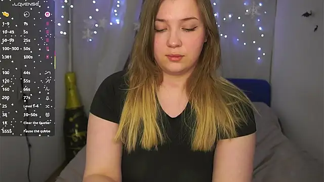 CuteSharloti Live XXX Chat