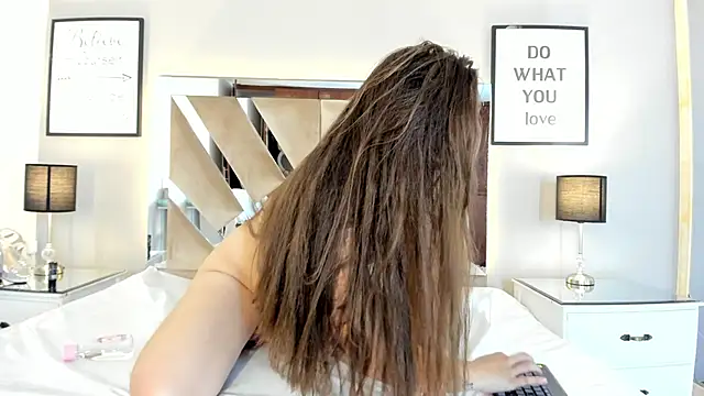 XXX chat uživo modela cellestehot