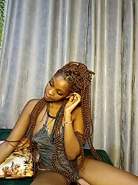 Yoyo-__ 网络视讯表演