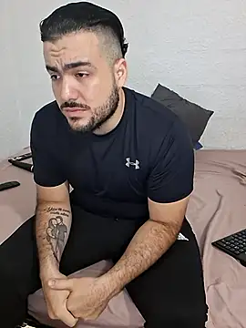 paulsprominence's Live XXX Chat