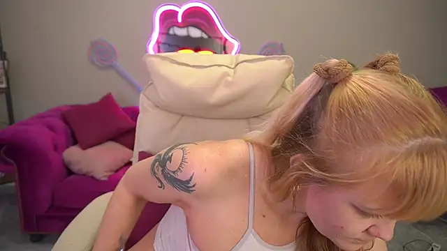 BellaLaPetit 웹캠 쇼