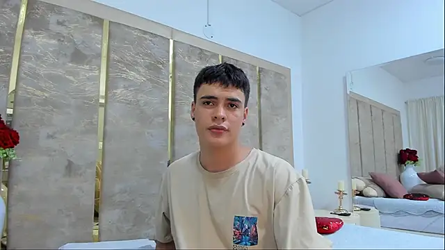 Chat +18 de BenitoSaenz ao vivo