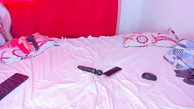 Živý XXX chat Emily_Coper18