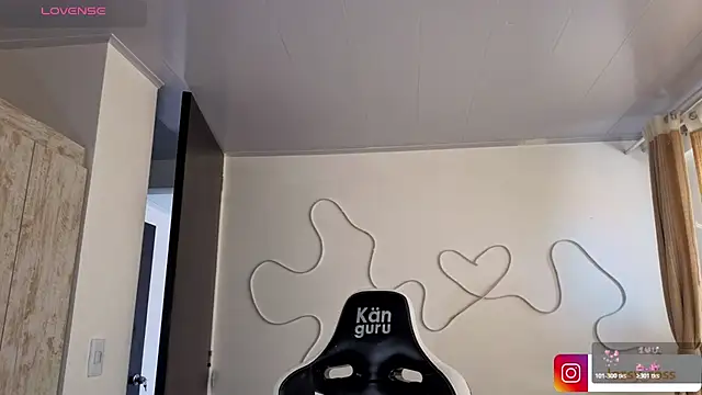 Victoryyy_ Adlı Modelin Canlı XXX Sohbeti