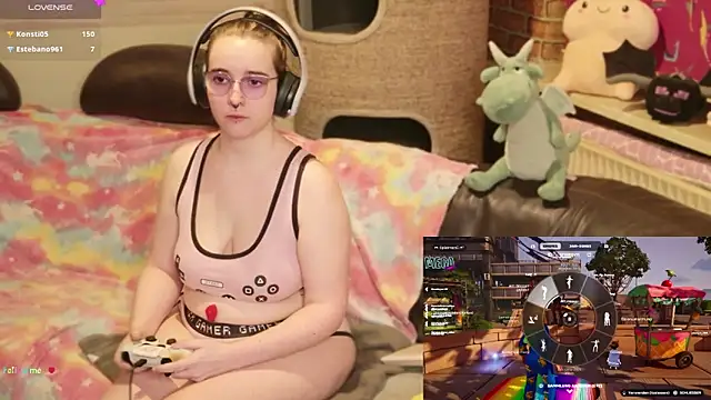 GamerGirl_Eve Obrolan Langsung XXX